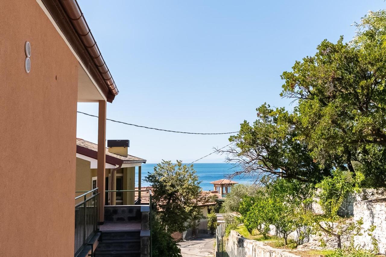 Cavi Sea View Apartment Lavagna Εξωτερικό φωτογραφία